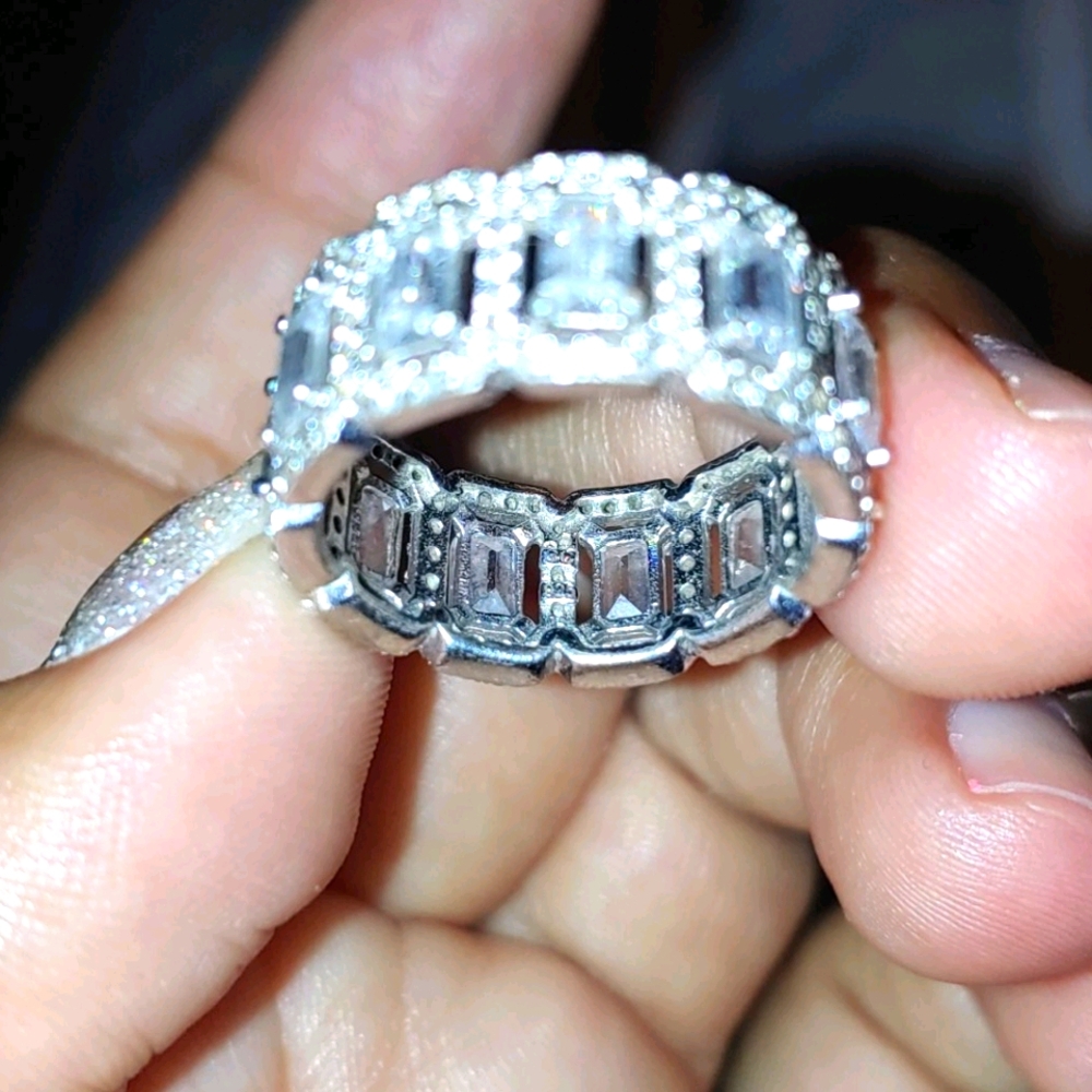 All around town ring - Picture 4 of 4